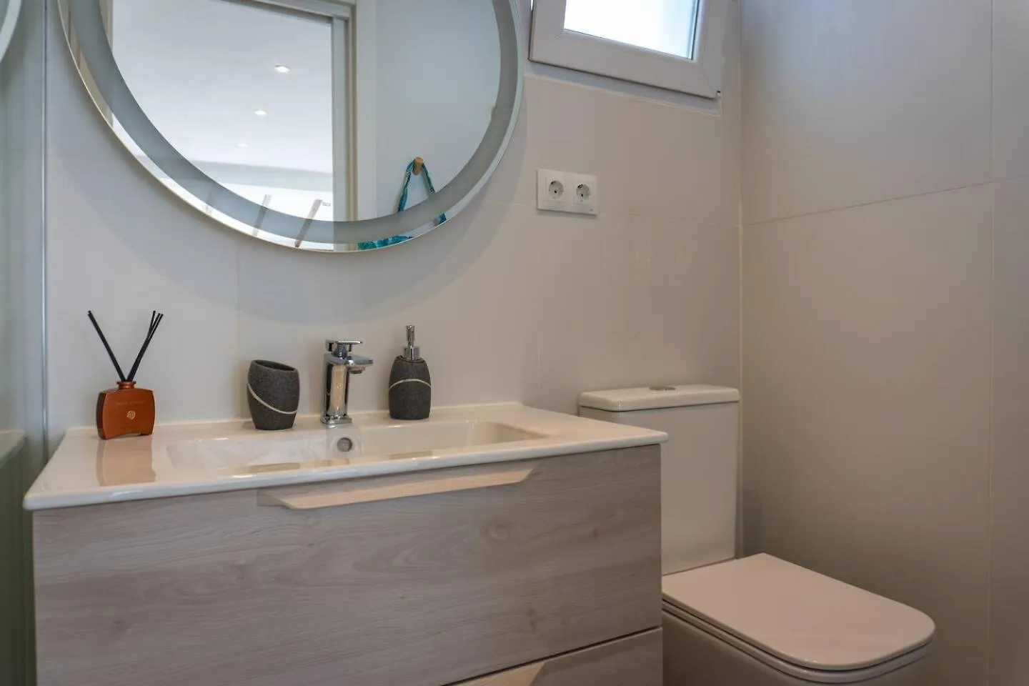 Chic Beach House 2 In Benalmadena By El Trocader