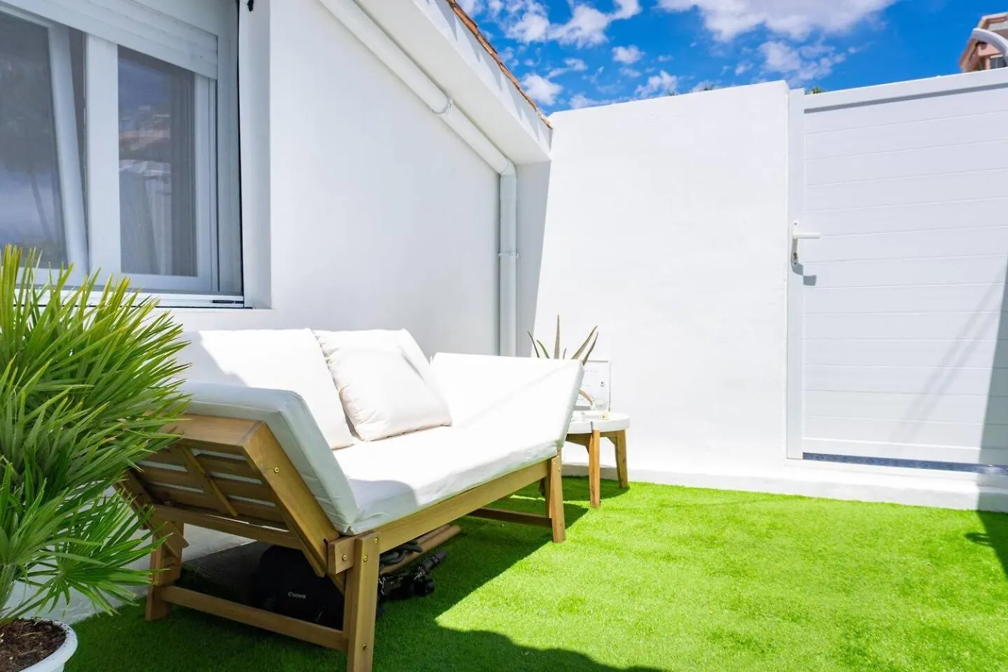 Chic Beach House 2 In Benalmadena By El Trocader Holiday home